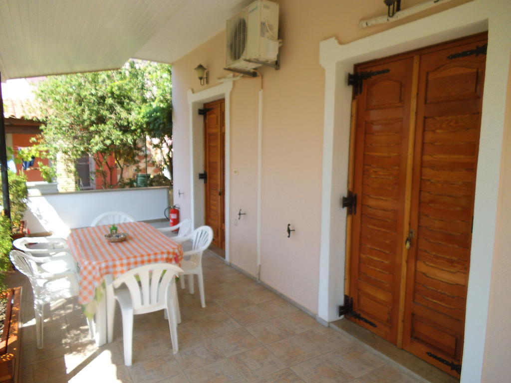 Villa Xenos Kalamáki Szoba fotó