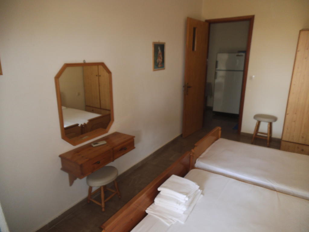 Villa Xenos Kalamáki Szoba fotó