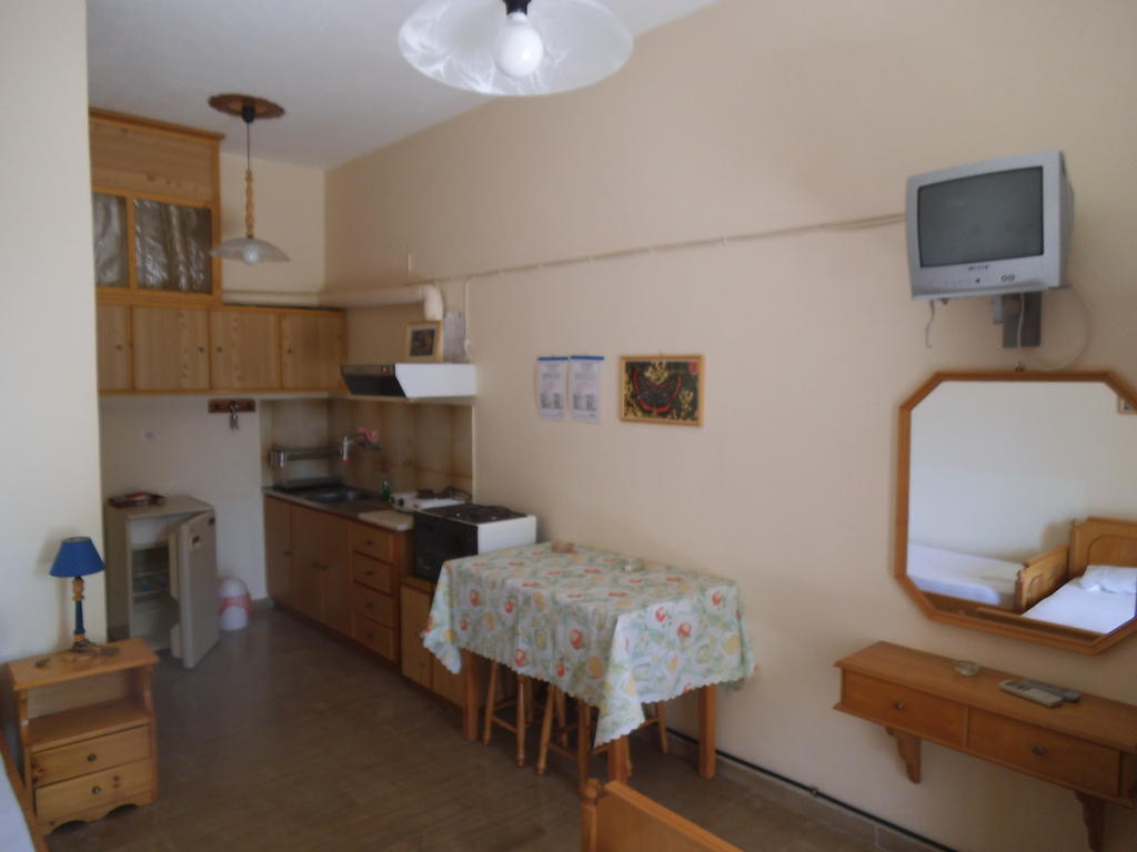 Villa Xenos Kalamáki Szoba fotó