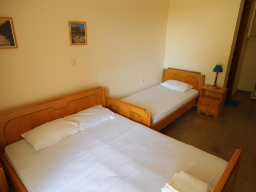 Villa Xenos Kalamáki Szoba fotó