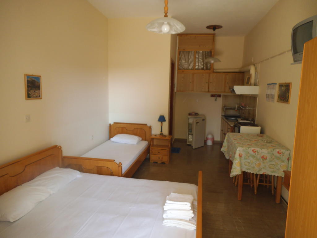 Villa Xenos Kalamáki Szoba fotó